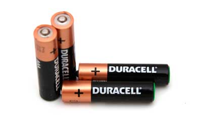 батарейка>
</p>
<br>
<p>
  Батареек с размерами ааа существует два типа: гальванические, то есть одноразовые и аккумуляторные – перезаряжаемые.<br>
</p>
<p>Источники тока в данных батарейках также имеют несколько разновидностей: литиевые, щелочные и солевые <strong>батарейки ааа</strong>.</p>
<p>Солевые vseplus/product/dom-i-byt/71-batareyki-i-akkumulyatory