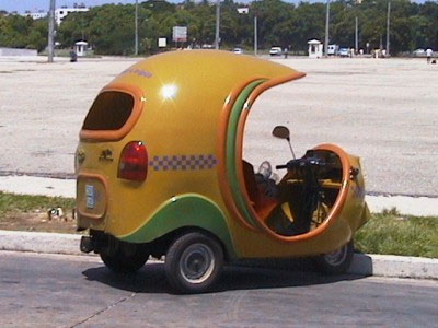 Скутеры-такси даже на Кубе300400