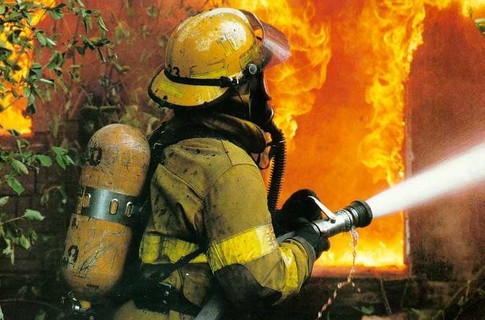 Работа пожарным спасателем
